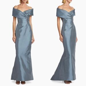 NWT Catherine Regehr Off The Shoulder Margaret Wool Silk Radzimir Gown Blue Sz 8